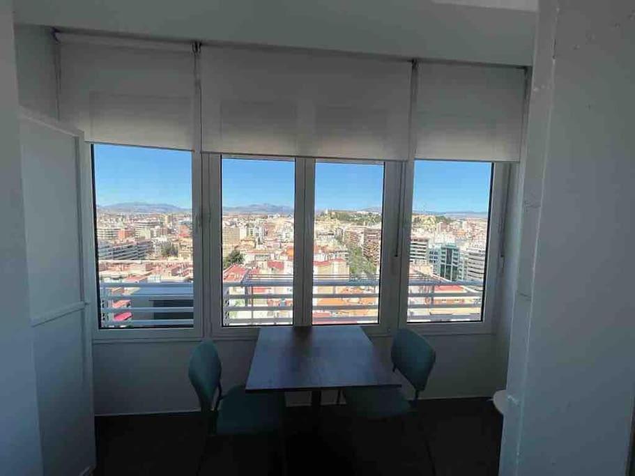 אליקאנטה Centrico Apartamento En El Riscal מראה חיצוני תמונה